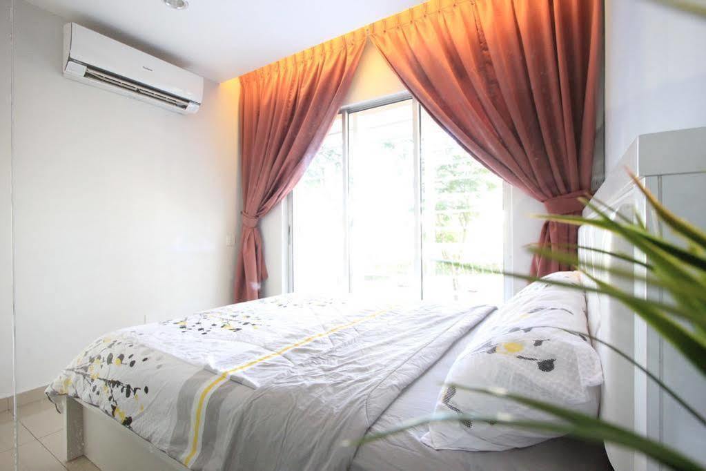 Lovage Stay Melaka ภายนอก รูปภาพ